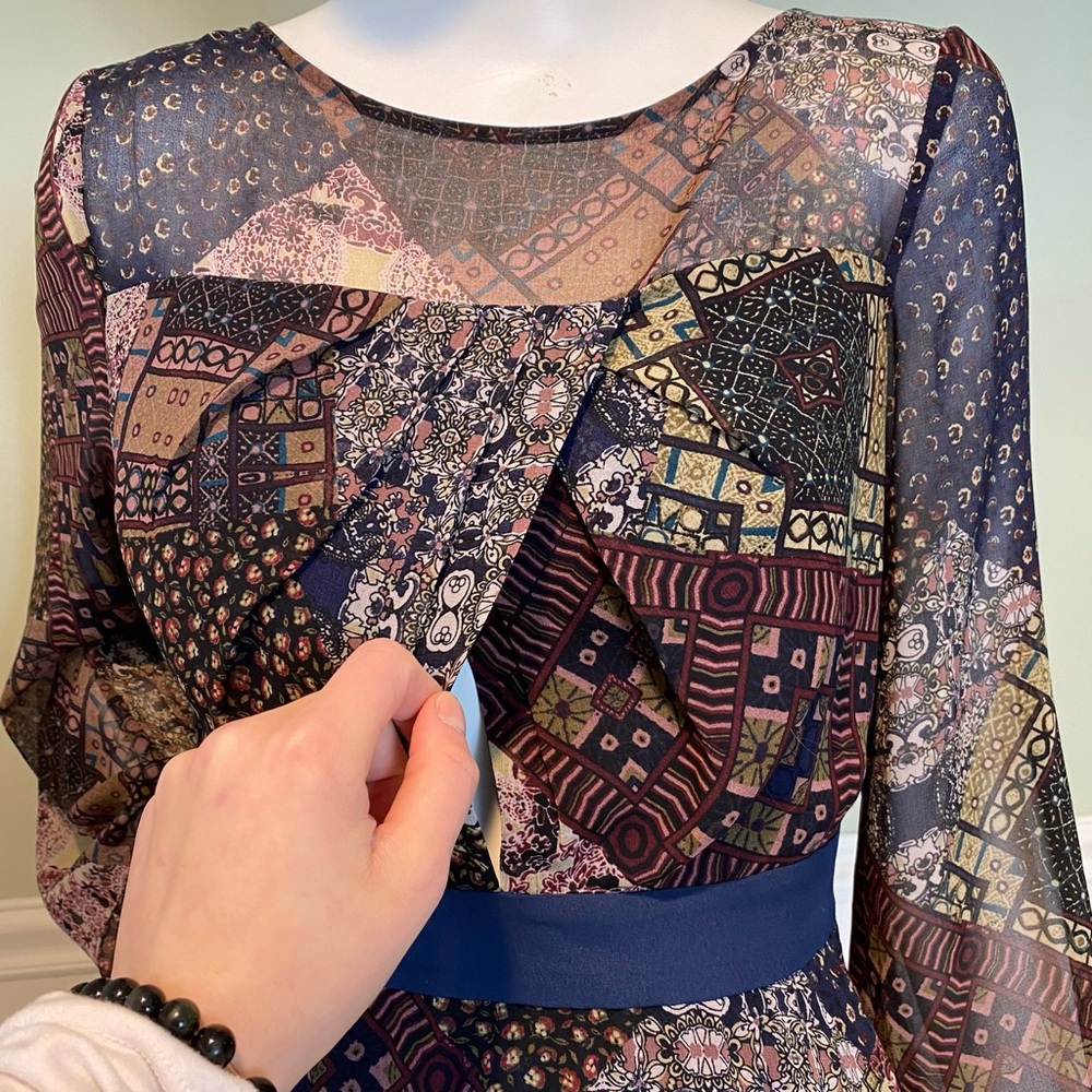 Bcbgeneration Long Sleeve Silk Patterned Dress - image 5